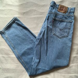 Men’s vintage Levi 550 jeans !